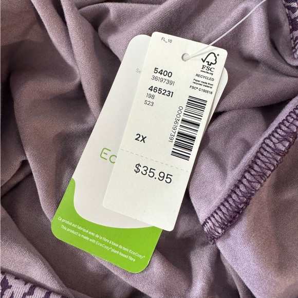 Modern-Fit Vneck Tee Purple Graphic Print Size 2x NWT Brand New - Picture 12 of 12